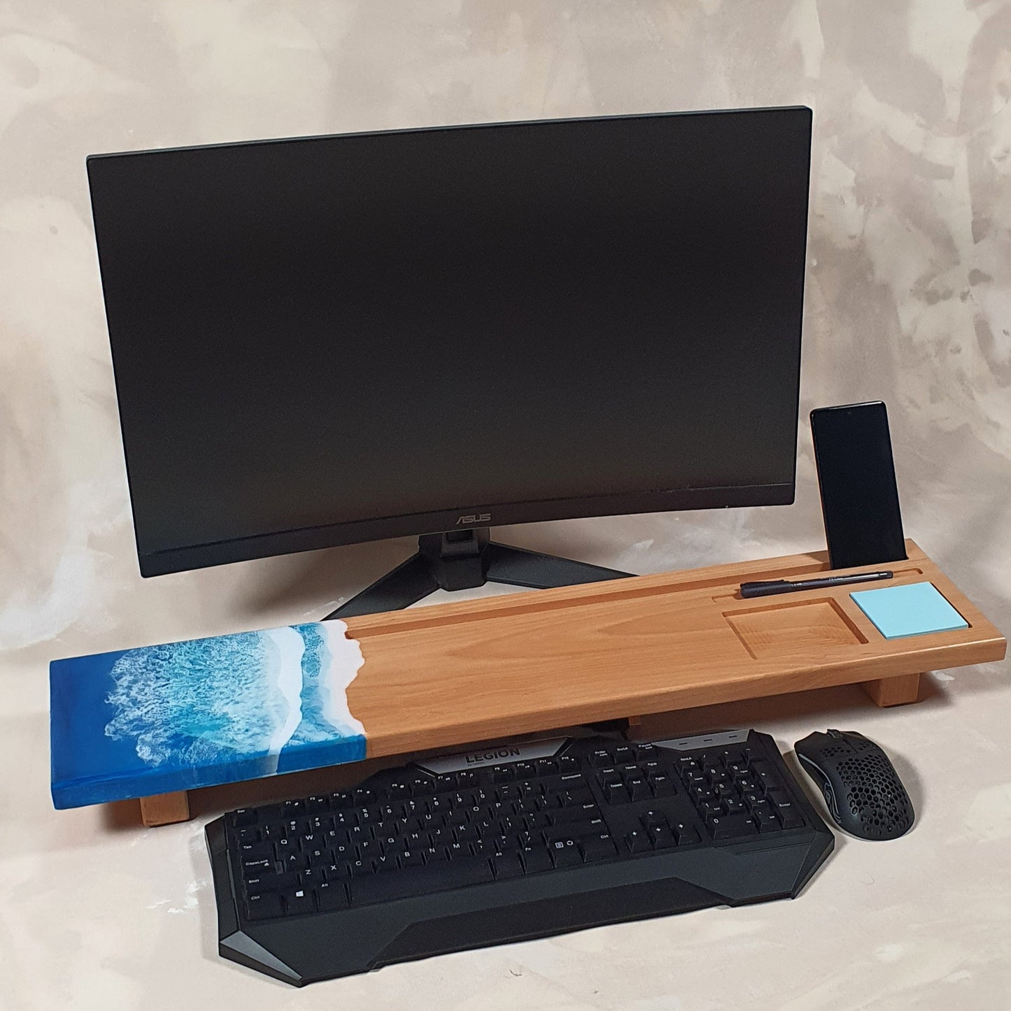 Desk orginizer with mouj